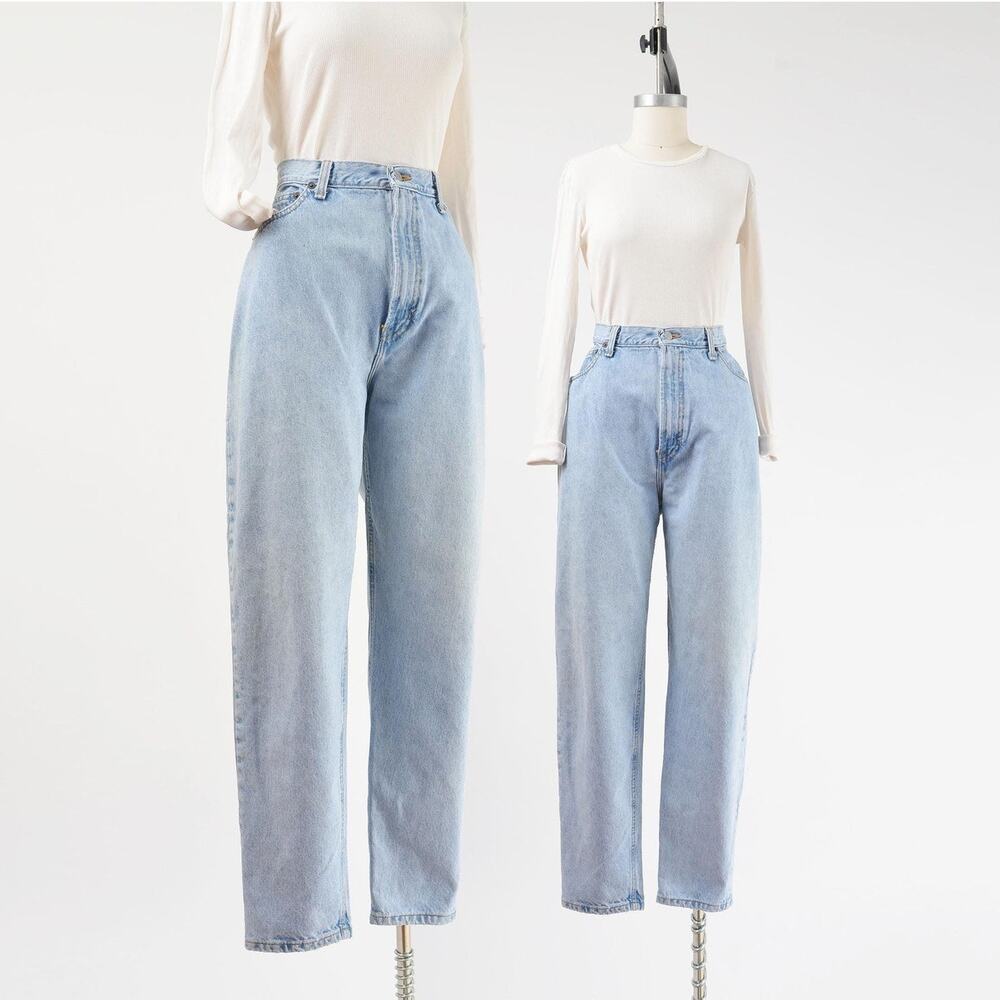 Vintage 90s GAP Light Wash High Waisted Denim Distressed Tapered Mom Jeans 34